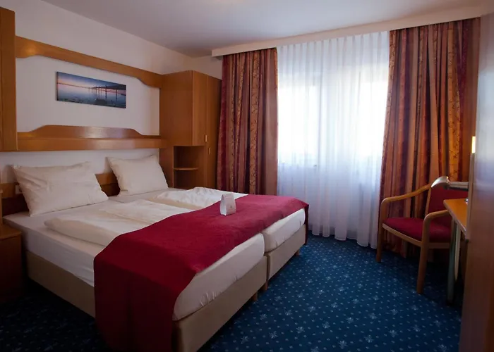 Hotel Knaus Am Hafen